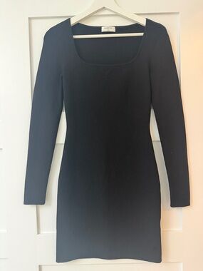 Babaton - Black Long Sleeve Square Neck Mini Dress
